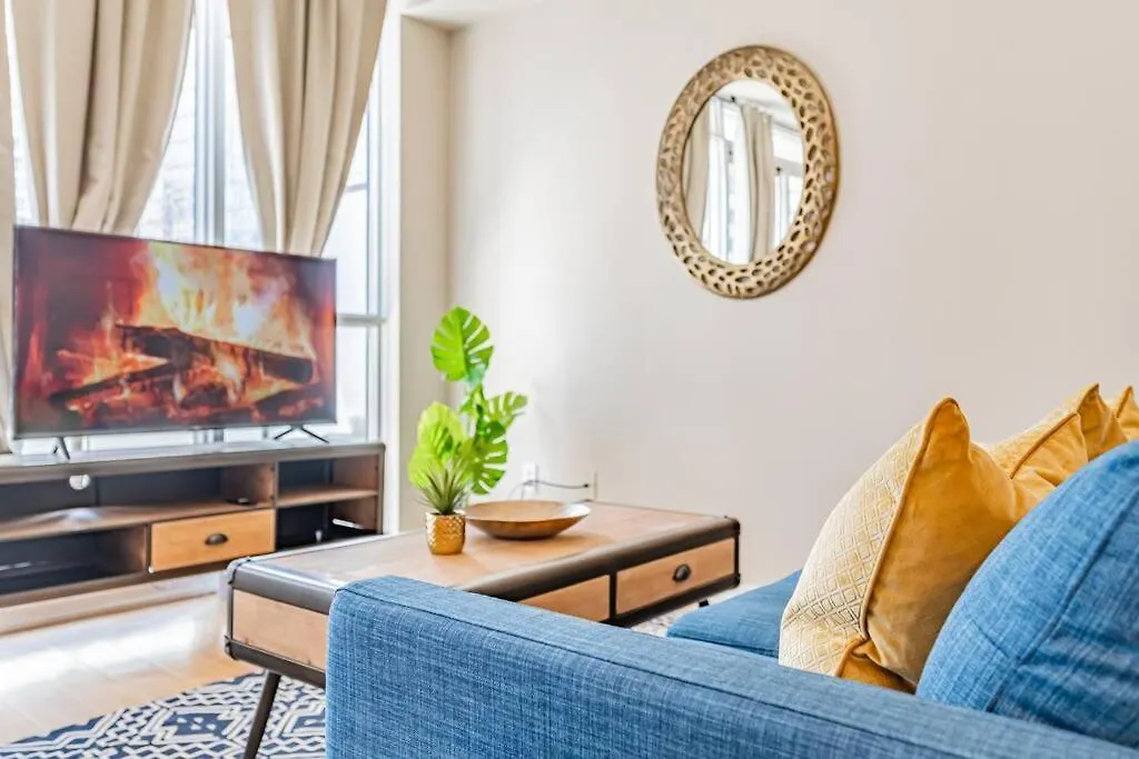 Mls Condos With Amazing Views Toronto Holiday home