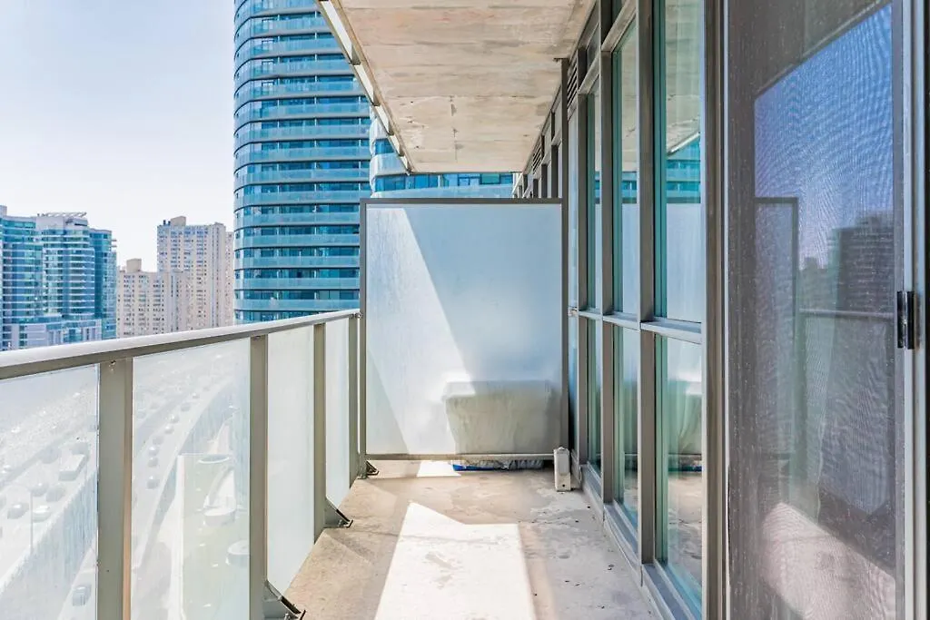 Mls Condos With Amazing Views Toronto Holiday home